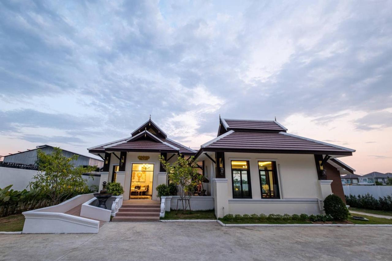 Lanna Kamin Pool Villa Airport Chiang Mai Ngoại thất bức ảnh