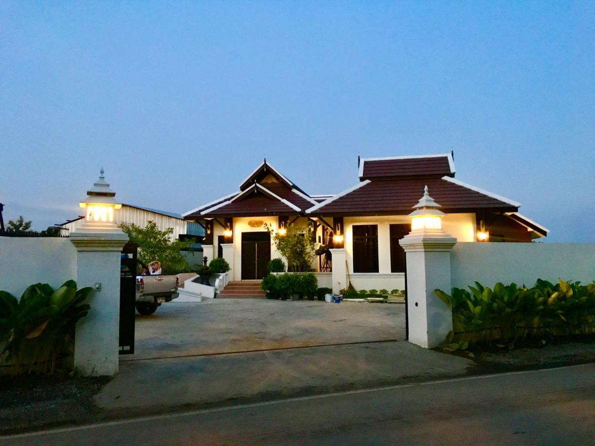 Lanna Kamin Pool Villa Airport Chiang Mai Ngoại thất bức ảnh